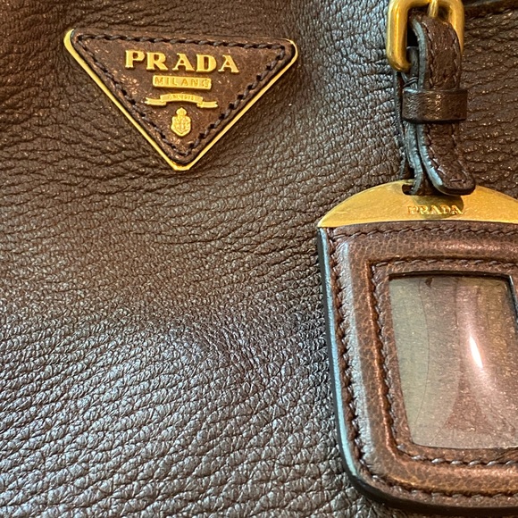 Prada Vitello Cervo side zip tote. EUC - Picture 2 of 14